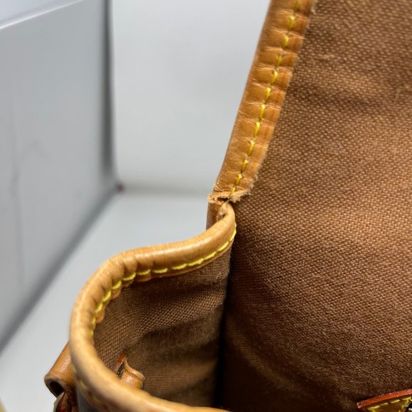 Louis Vuitton Gibeciere GM shoulder bag - Picture 11 of 12